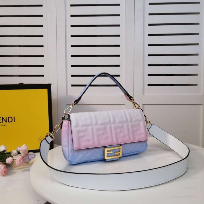 2020SS新作 FENDI フェンディ レディース ショルダーバック スーパーコピー