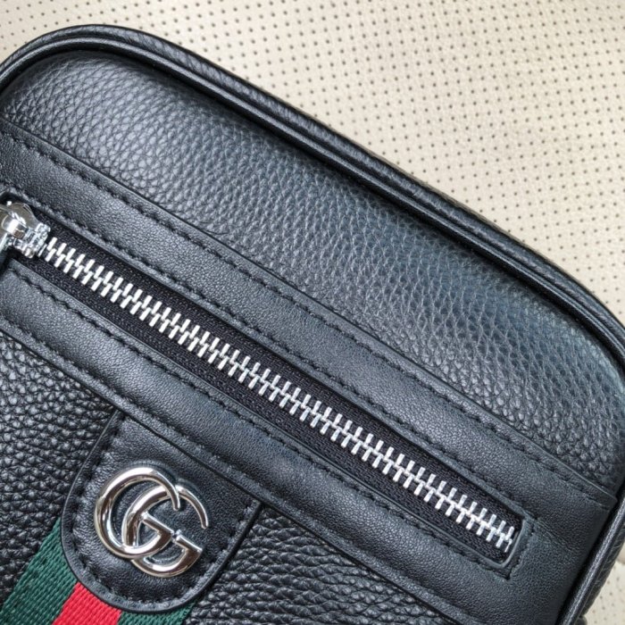 2020SS新作 Gucci グッチ メンズ ショルダーバックスーパーコピー