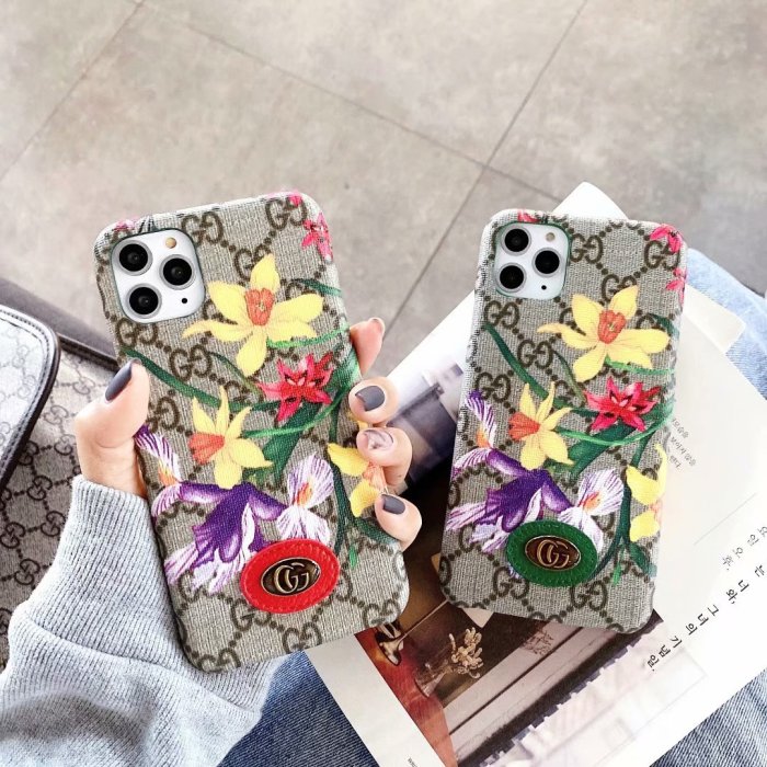グッチ/Gucci ケース最新全機種11 Pro/11/Xs Max/Xr/XS/iPhone7/7P/8/8P/ 4色
