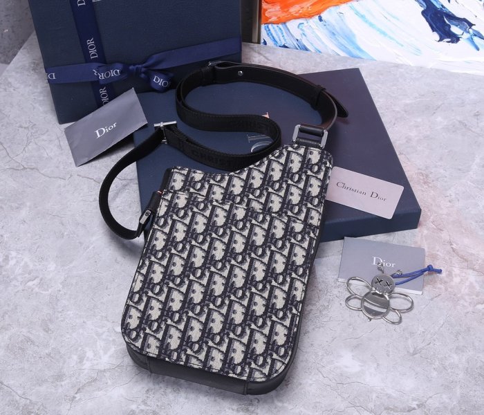 2020SS新作 Dior ディオール メンズ ショルダーバック スーパーコピー