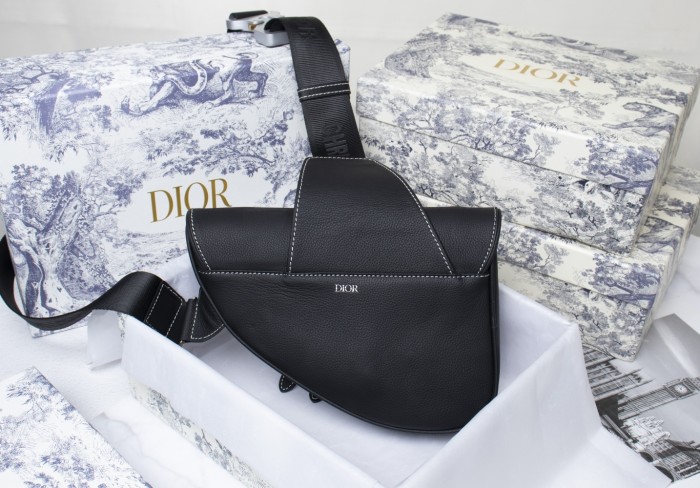 2020SS新作 Dior ディオール メンズ ショルダーバック スーパーコピー