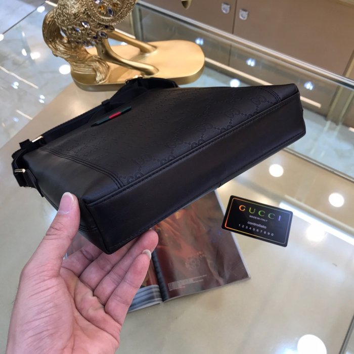 2020SS新作 Gucci グッチ メンズ ショルダーバックスーパーコピー