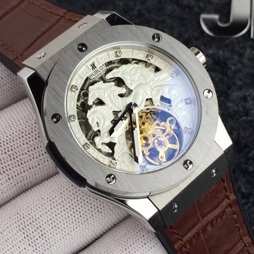 202101SS新作HUBLOT ウブロメンズ時計 スーパーコピー4色