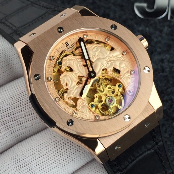202101SS新作HUBLOT ウブロメンズ時計 スーパーコピー4色