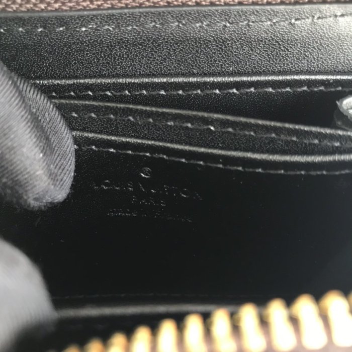 202103SSルイヴィトン LOUIS VUITTON 新作通販 短財布 スーパーコピー