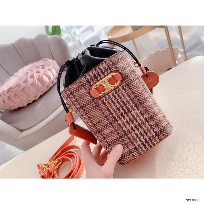 2021SS新作 Celine セリーヌ レディースショルダーバッグスーパーコピー