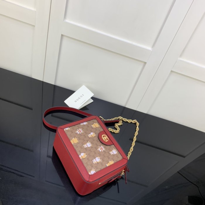 202103SS新作Gucci グッチ レディースショルダーバッグスーパーコピー