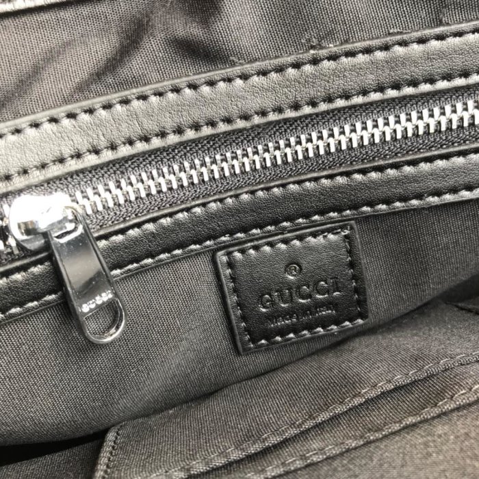 2021SS新作 Gucci グッチ メンズ ショルダーバックスーパーコピー