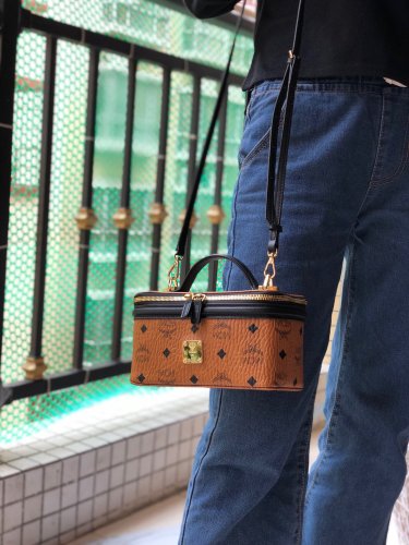 2021SS新作 MCM エムシーエム レディース ショルダーバッグ スーパーコピー