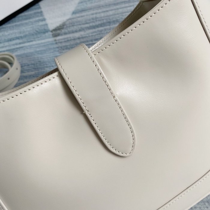 2021SS新作Gucci グッチ レディースショルダーバッグスーパーコピー