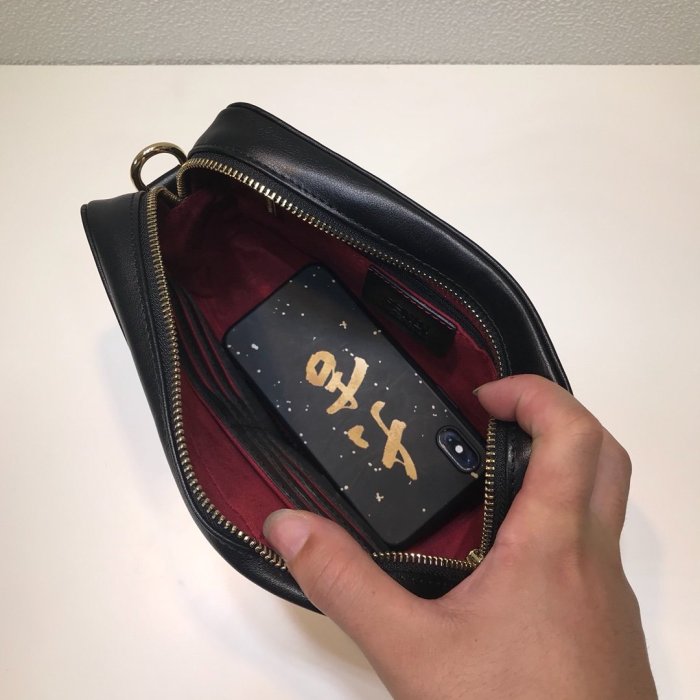 2020SS新作 FENDI フェンディ ショルダーバック スーパーコピー