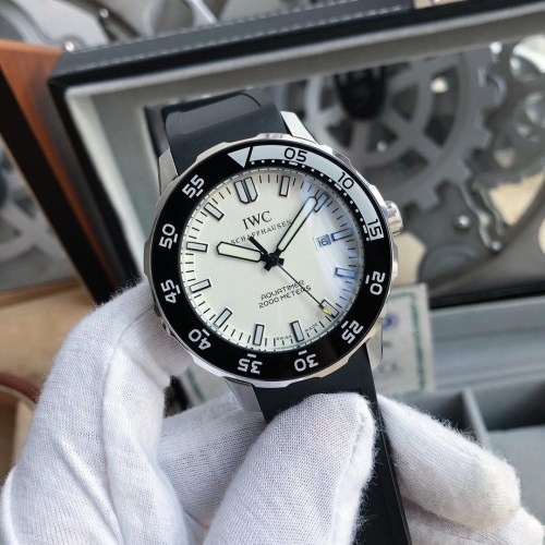 2020SS新作IWC メンズ時計スーパーコピー 6色
