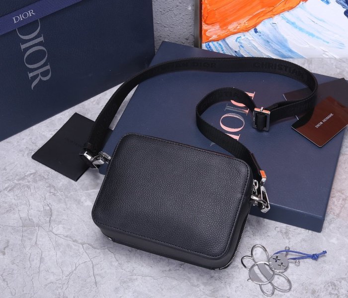 202103SS新作 Dior ディオール メンズ ショルダーバックスーパーコピー
