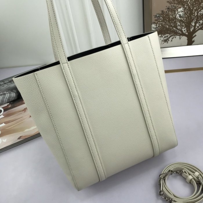 2021SS新作 Balenciaga バレンシアガ レディース ショルダーバックスーパーコピー