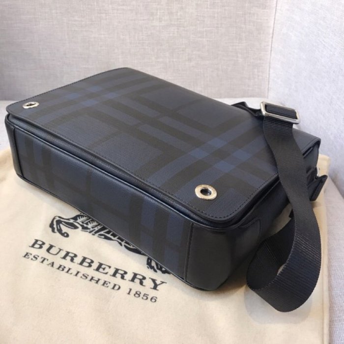 2020SS新作 Burberry バーバリー メンズ ショルダーバック スーパーコピー