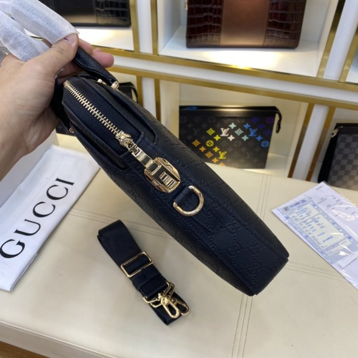 202103SS新作 Gucci グッチ メンズ ハンドバックスーパーコピー