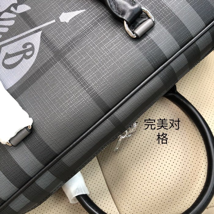2021SS新作 Burberry バーバリー メンズ ハンドバックスーパーコピー