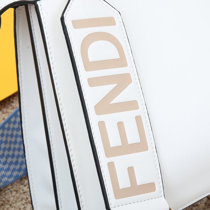 2021SS新作 FENDI フェンディ レディース ハンドバックスーパーコピー