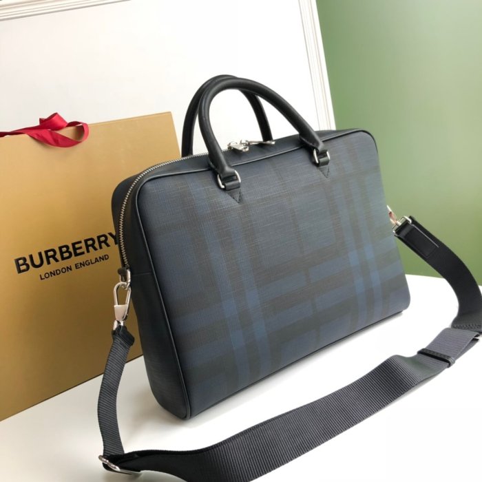 2020SS新作 Burberry バーバリー メンズ ハンドバックスーパーコピー