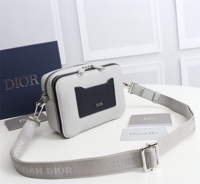 2021SS新作 Dior ディオール メンズ ショルダーバック スーパーコピー