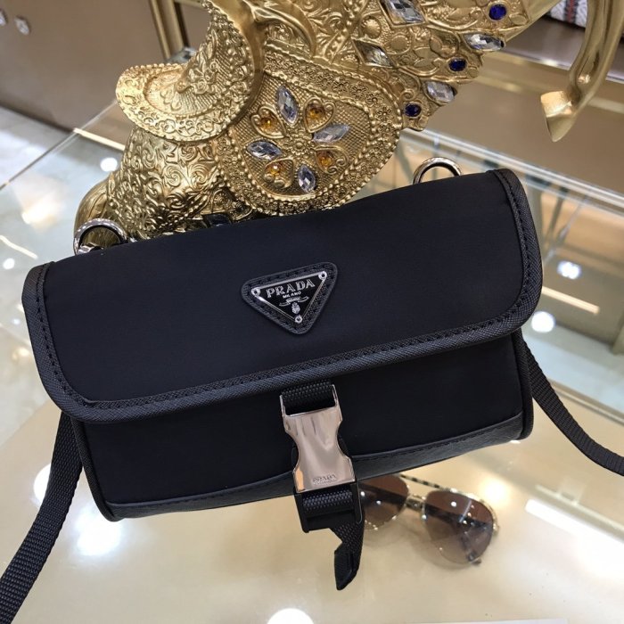 202103SS新作 メンズ Prada プラダ ショルダーバックスーパーコピー