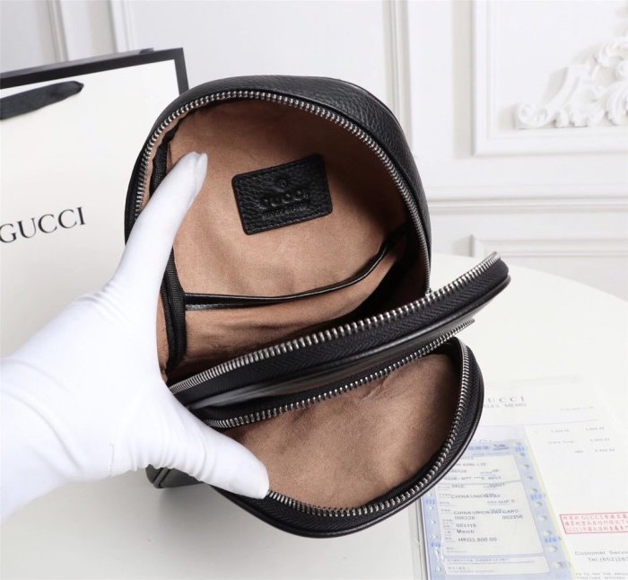 202105SS新作Gucci グッチ メンズ ショルダーバックスーパーコピー