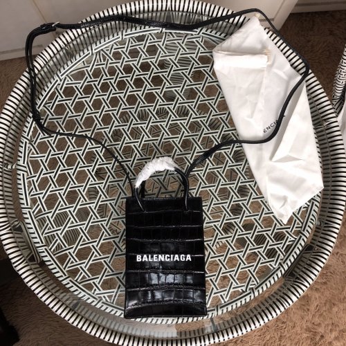 202103SS新作 Balenciaga バレンシアガ レディース ショルダーバックスーパーコピー