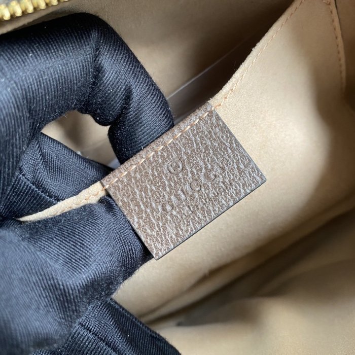 2021SS新作Gucci グッチ レディースショルダーバッグスーパーコピー