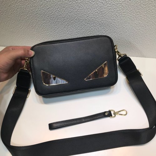 2020SS新作 FENDI フェンディ ショルダーバック スーパーコピー