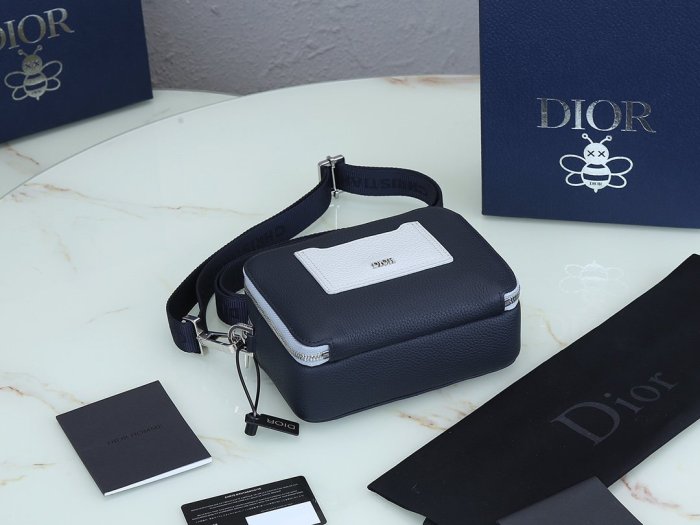 2021SS新作 Dior ディオール メンズ ショルダーバック スーパーコピー