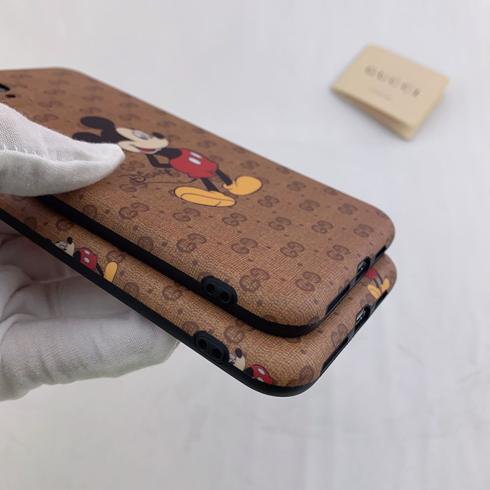 グッチ/Gucci ケース最新全機種11 Pro/11/Xs Max/Xr/XS/iPhone7/7P/8/8P/ 2色