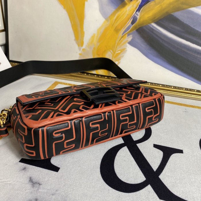 2020SS新作 FENDI フェンディ レディース ショルダーバック スーパーコピー
