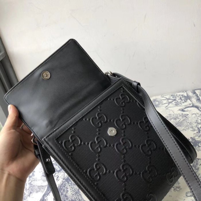 2020SS新作 Gucci グッチ メンズ ショルダーバックスーパーコピー