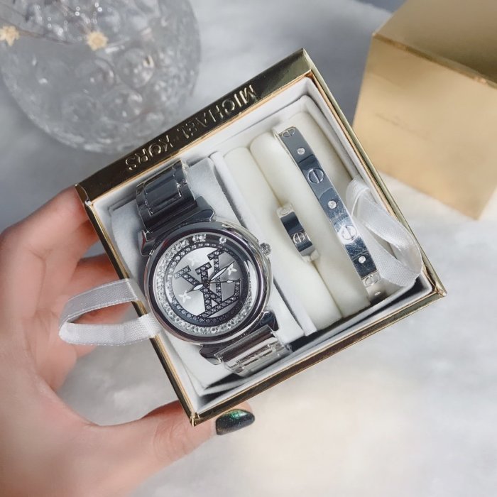 2020SS新作Louis Vuitton ルイヴィトン レディース時計 スーパーコピー7色