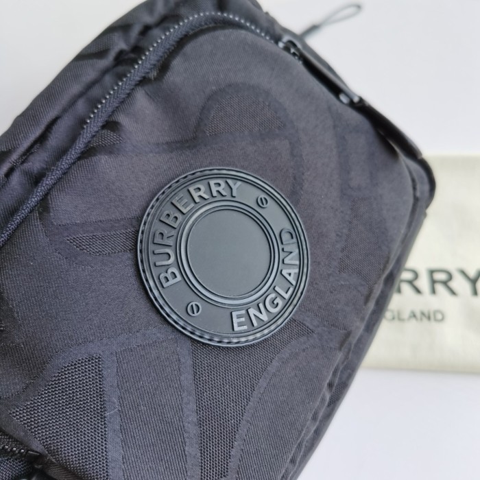 2020SS新作 Burberry バーバリー メンズ ショルダーバック スーパーコピー