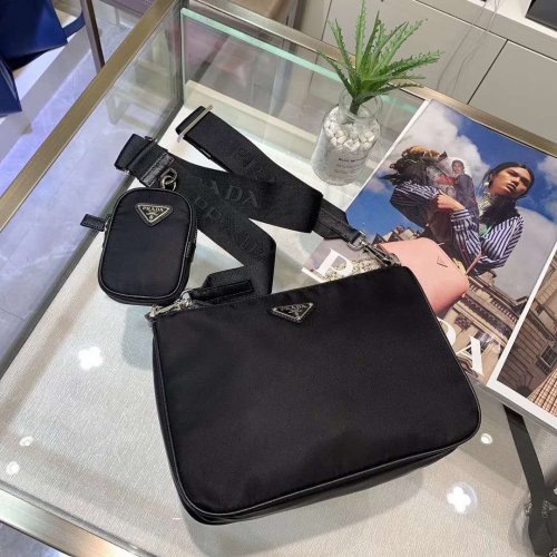 2021SS新作 メンズ Prada プラダショルダーバッグスーパーコピー