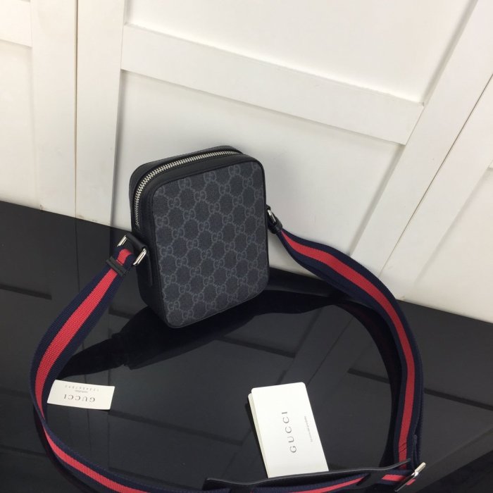 2021SS新作 Gucci グッチ メンズ ショルダーバックスーパーコピー