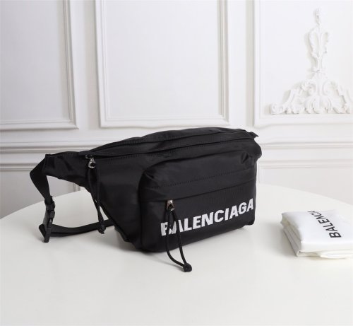 202103SS新作 Balenciaga バレンシアガ メンズ ショルダーバックスーパーコピー