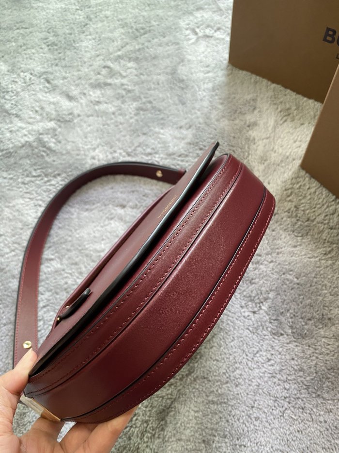 202103SS新作Burberryバーバリー レディース ショルダーバック スーパーコピー