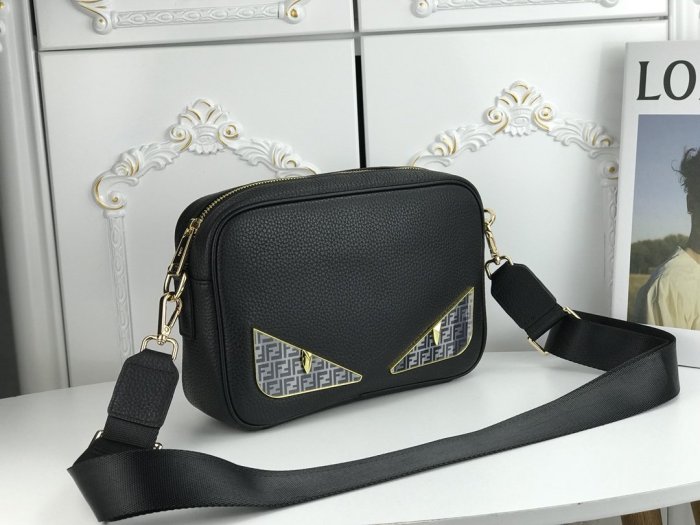 2021SS新作 FENDI フェンディ ショルダーバック スーパーコピー