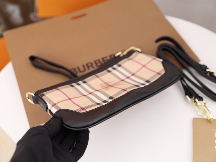 202103SS新作Burberryバーバリー レディース ショルダーバック スーパーコピー