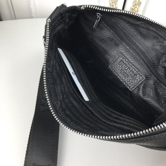 2021SS新作 メンズ Prada プラダショルダーバッグスーパーコピー