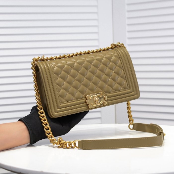 2021SS新作 シャネル Chanel ショルダーバック スーパーコピー