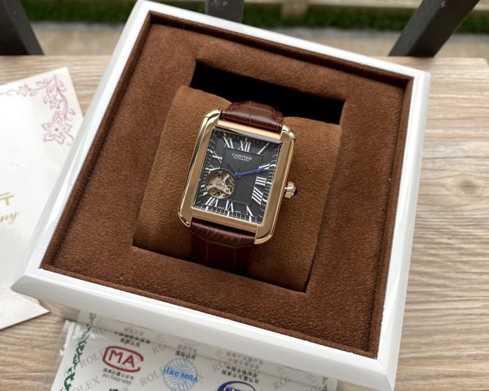 2020SS新作Cartier カルティエ メンズ 時計 スーパーコピー4色