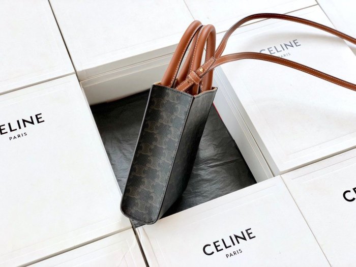 2020SS新作 Celine セリーヌ レディースショルダーバッグスーパーコピー