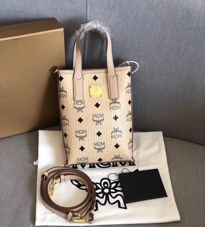 2020SS新作 MCM エムシーエム レディース ショルダーバック スーパーコピー
