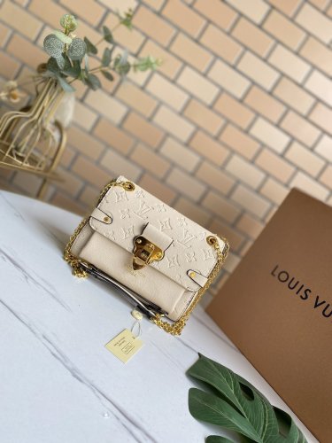 202103新作 Louis Vuitton ルイヴィトン ショルダーバッグスーパーコピー