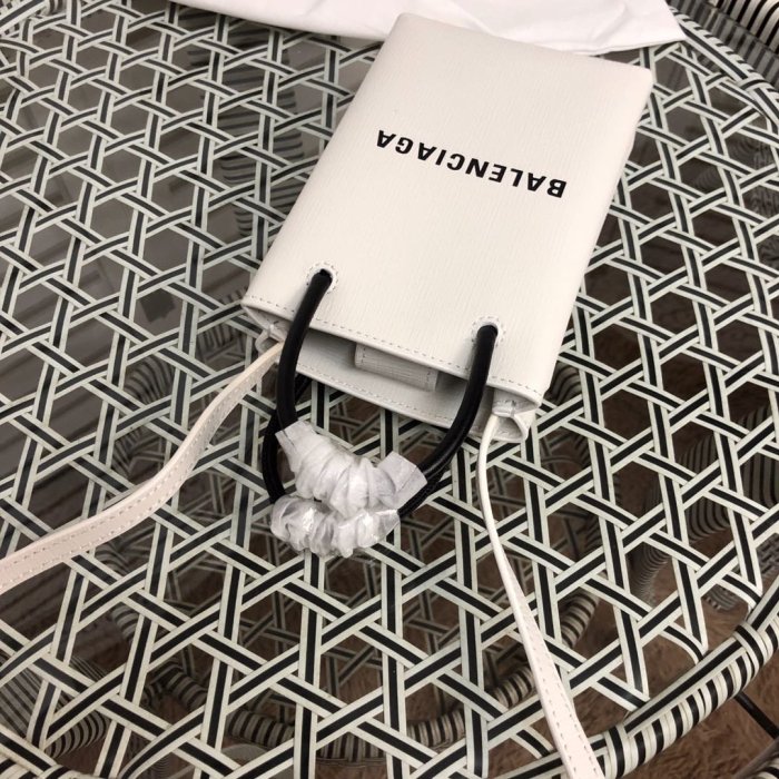 2020SS新作 Balenciaga バレンシアガ レディースショルダーバックスーパーコピー