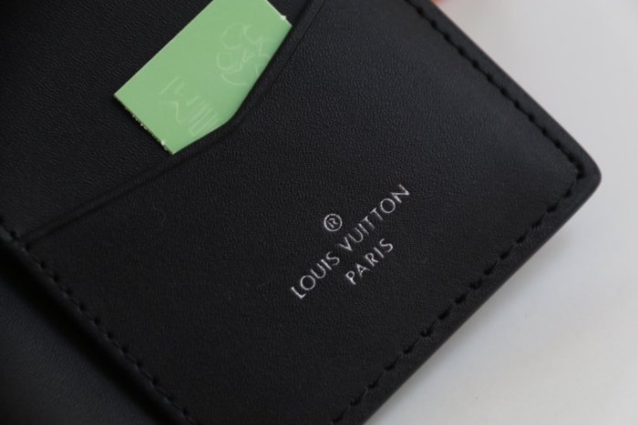 202105SSルイヴィトン LOUIS VUITTON 新作通販 短財布 スーパーコピ