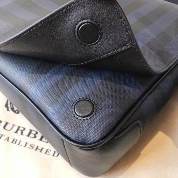 2020SS新作 Burberry バーバリー メンズ ショルダーバック スーパーコピー